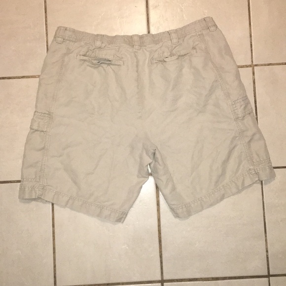 MENS CARGO SHORTS - Picture 4 of 8